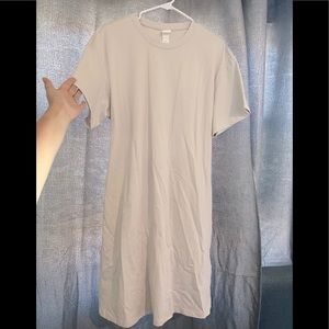 ❣️LAST CHANCE❣️Cinched Back T-Shirt Dress